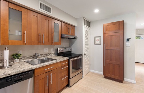 Walden on Lake Conroe Condo | Fairway Escape! Golf view, Gym, Pool & Resort Amenities