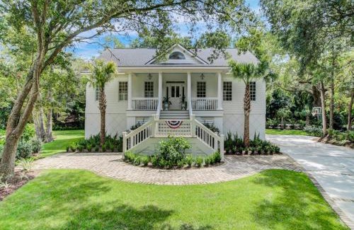 Isle of Palms House | Fairway Oaks 33 by Wild Dunes, with Amenities