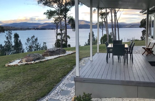 Brooks Bay Cottage | Fairwinds - Essentially Tas