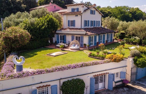 Vicopelago Villa | Fairytale Farmhouse Villa with Views and Pool