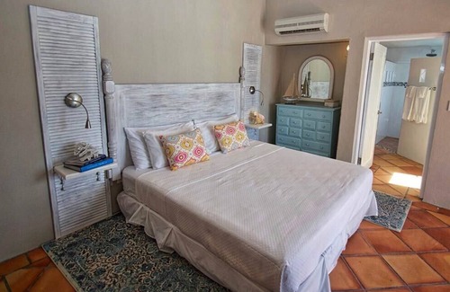 Beacon Hill Villa | Faja Lobie, Beacon Hill by Personal Villas - Astounding Oceanfront Views