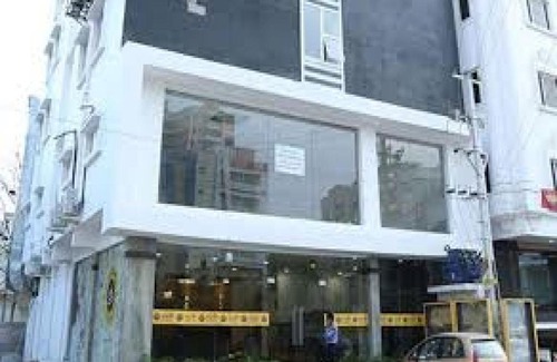 Madhapur House | Falcons Nest Lariviera
