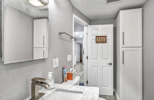 Milwaukee House | Fall Deals! - Mins to Froedert/State Fair - Dogs!