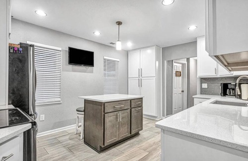 Milwaukee House | Fall Deals! - Mins to Froedert/State Fair - Dogs!