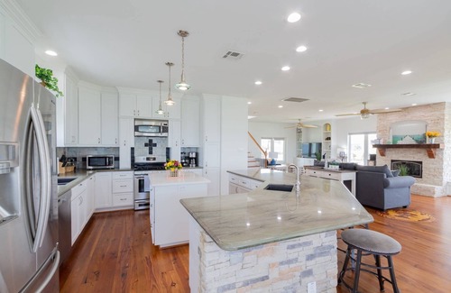 El Lago House | Fall for Galveston 20% Off