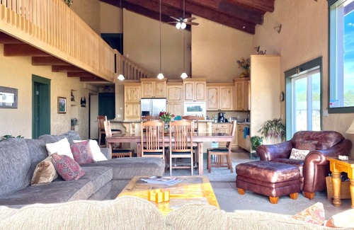 Flagstaff House | Fall in Flagstaff is here, the leaves are changing! This weekend is available!