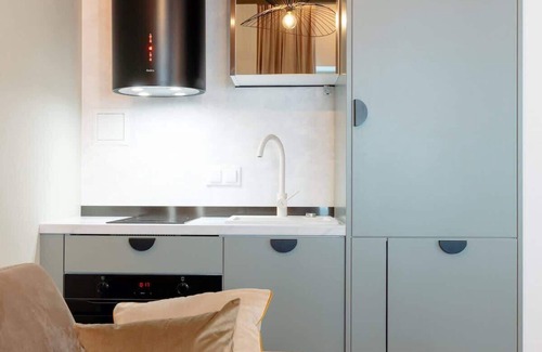 Old Town Apartment | Fall in love with the beautiful Old Town of Warsaw