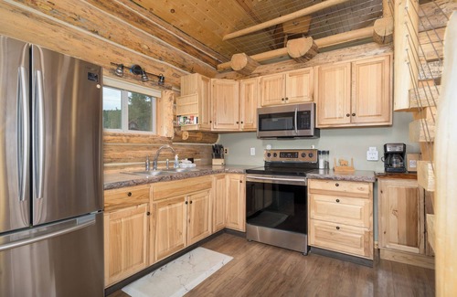 Georgetown Cabin | Fall Leaves are Changing! Cabin @ GTL
