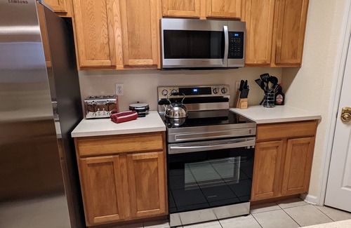 Windsor Hills Condo | Fall Specials! Free Water Park & Fantastic Pool - Minutes To Disney Front Gate!