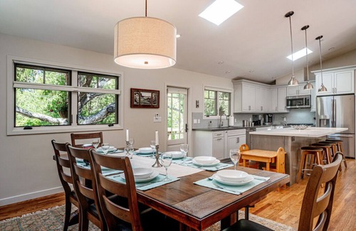 Del Monte Forest House | Fallen Oak - Pebble Beach House - Peace in the Forest