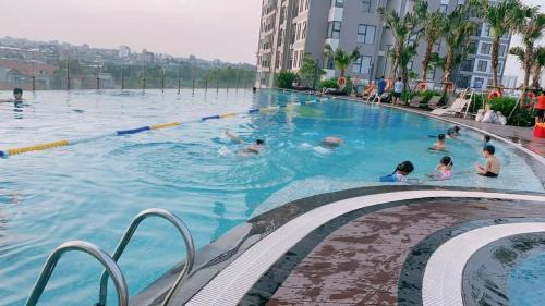 Van Giang Apartment | Fami Homestay - Ecopark Hưng Yên