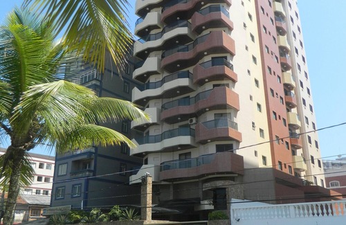 Tupi Apartment | Familiar, Comfortable, Clean, Safe, Airy, Equipped, Walk in the Sand