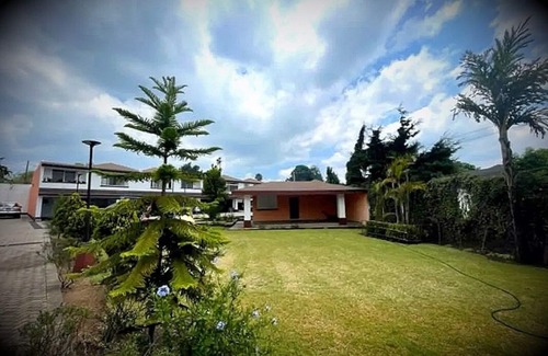 Zona 10 House | Familiar Relajante Para Grupos Grandes a 3 min Casa de Dios