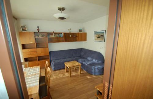 Wiesern Apartment | Familienappartement Talblick by Hermann Weiss