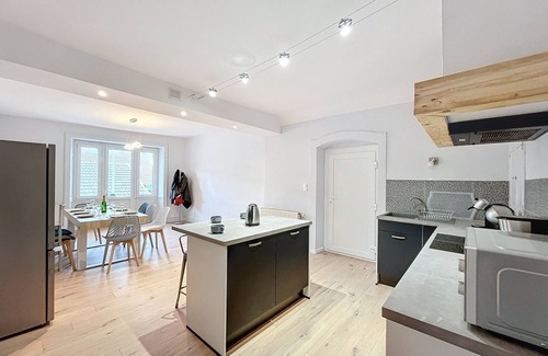 Clairvaux-les-Lacs Apartment | Family apartment in town center, 5 minutes walk from the beach and shops