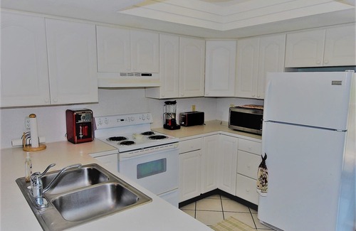 South Padre Island Condo | Family Beach Vacation! Across from Turtle Park! Pool and Splash Area for Little Ones.