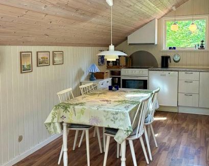 Sundstrup House | Family Cabin By The Calm Waters Of Limfjord