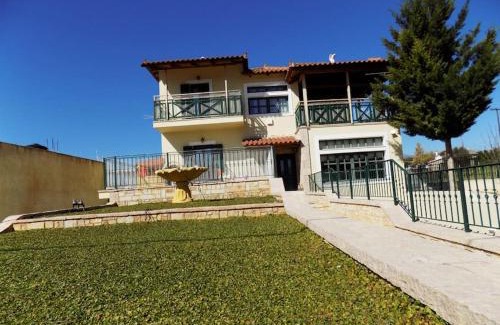 Messolonghi Villa | Family cosy Vila, swimming pool, close to Nauplio