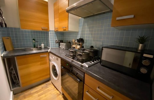 Brighton City Centre Cottage | Family Cottage Ensuite with Tearrace