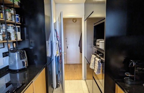 Saint-Denis Apartment | Family flat in La Plaine Saint-Denis RER, 10 minutes away from Stade de France.