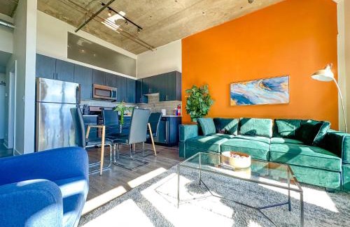 Near South Side Apartment | Family Friendly 2BR South Loop Suite with Optional Parking and Gym Access Sleeps up to 8 Near McCormick Place and Soldier Field