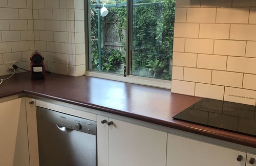 Dunsborough Cottage | Family Friendly 4x2 self contained house - sleeps 8 - walk to town and beach