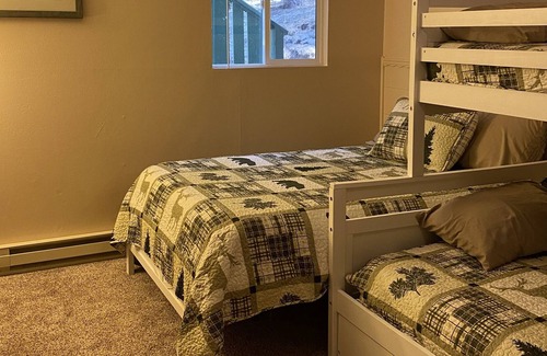 Strawberry House | Family Friendly Cabin in Strawberry with internet