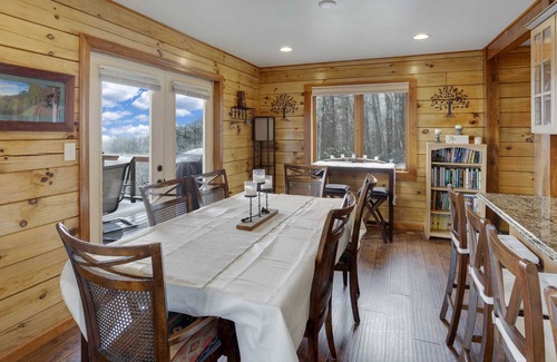 Boone Cabin | Family-Friendly Cabin near Downtown