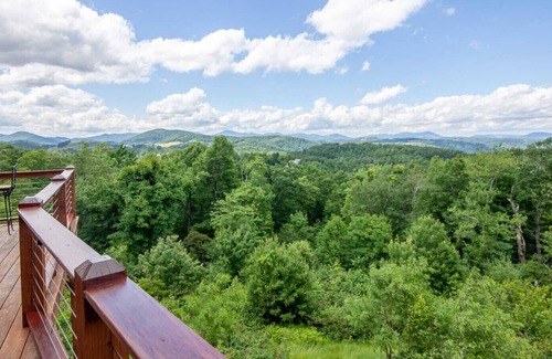 Boone Cabin | Family-Friendly Cabin near Downtown