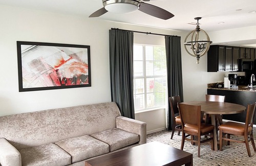 Branson Resort | Family-Friendly Condo Near Lake & Entertainment w/WiFi & Two Pools