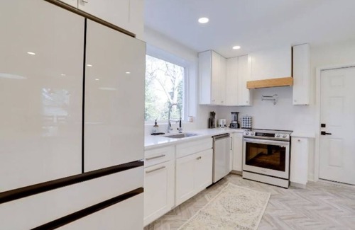 Lincolnia House | Family-friendly: Elegance 15mins to Downtown D.C.