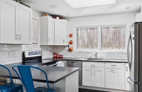 East Hampton Villa | Family Friendly Hamptons House with Heated Pool