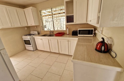 Hastings House | Family-friendly home from home located close to beach, bars and restaurants