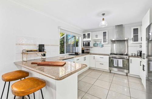 Torquay House | Family Friendly Home in Torquay
