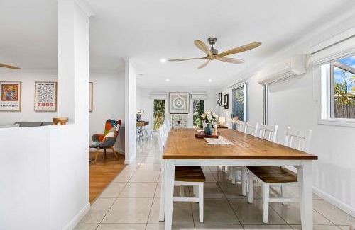 Torquay House | Family Friendly Home in Torquay