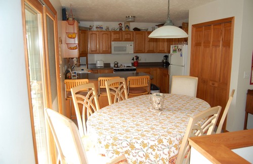 Frankfort House | Family friendly home with lots of charm and awesome covered porch