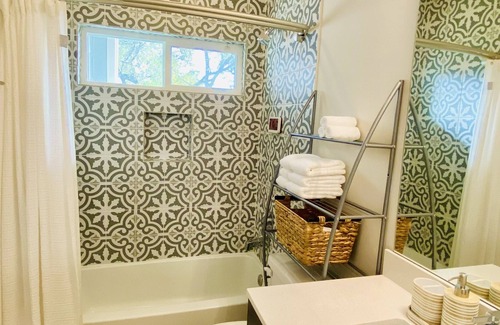 Northside House | Family-friendly HTX Hideaway Minutes Away From Downtown