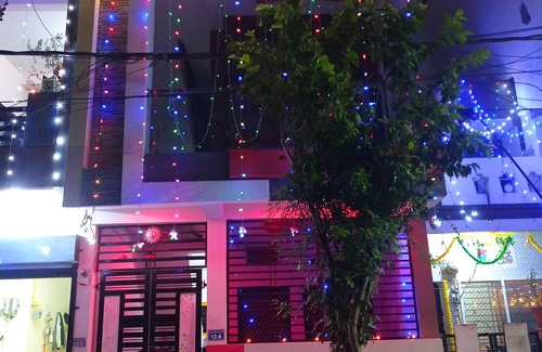 Ujjain Apartment | Family friendly Peaceful place away from market loud.