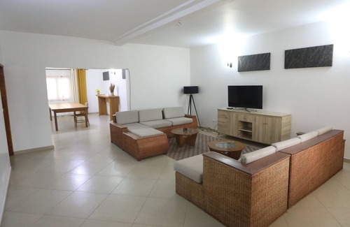 Yaounde Apartment | Family friendly place not far from airport and close to main shops and bank