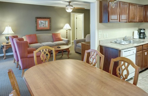 Williamsburg Resort | Family-Friendly Resort minutes from Busch Gardens and Colonial Williamsburg