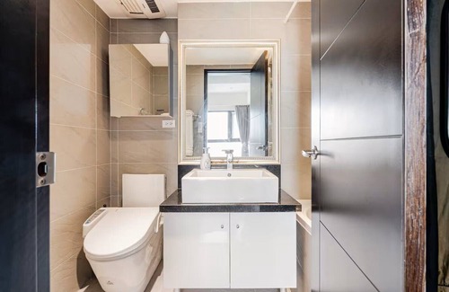 Luzhou Resort | Family-friendly, River View, Steps to MRT, Pool, Gym