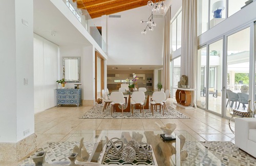 Punta Cana Villa | Family Friendly Villa inside Punta Cana Resort&Club with maid included!
