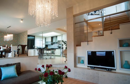 Asteri Villa | Family friendly Villa with Private Pool, Kids play area, Ping pong table and BBQ