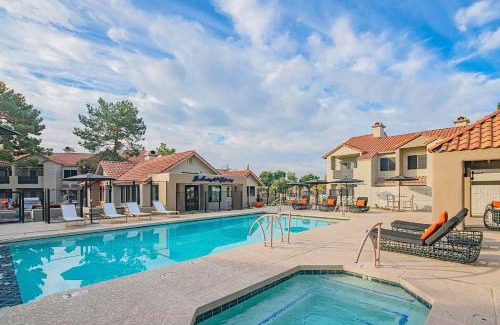 North Scottsdale Apartment | Family Fun-Sport Court & Game Room with King Bed - 2 Self-Check In - H2162