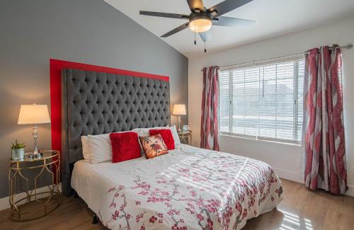 North Scottsdale Apartment | Family Fun-Sport Court & Game Room with King Bed - 2 Self-Check In - H2162