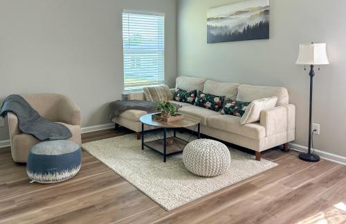 Lavonia House | Family Getaway Near Lake Hartwell and Tugaloo Trails
