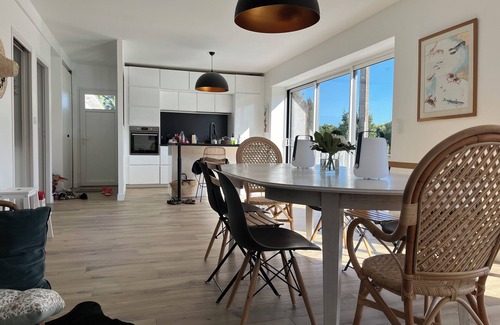 La Turballe House | Family home for 8 people, renovated in 2024 with heated pool.