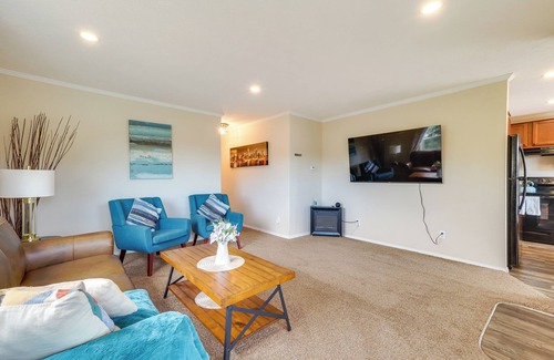 Rapid City Cottage | Family Home in Rapid City ~ 4 Mi to Torch Lake!