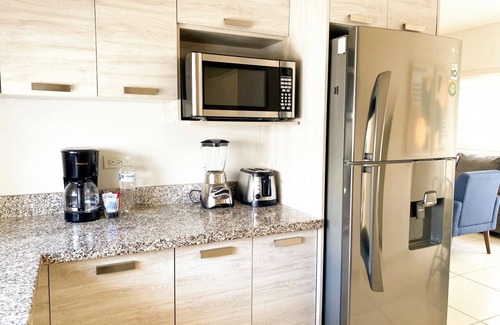 Hermosillo House | Family House w/Alberca 5 min Airport/Consulate