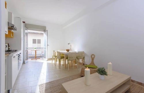 Castellammare del Golfo Apartment | Family friendly spacious 3bed apartment in Castellammare del Golfo with WiFi AC